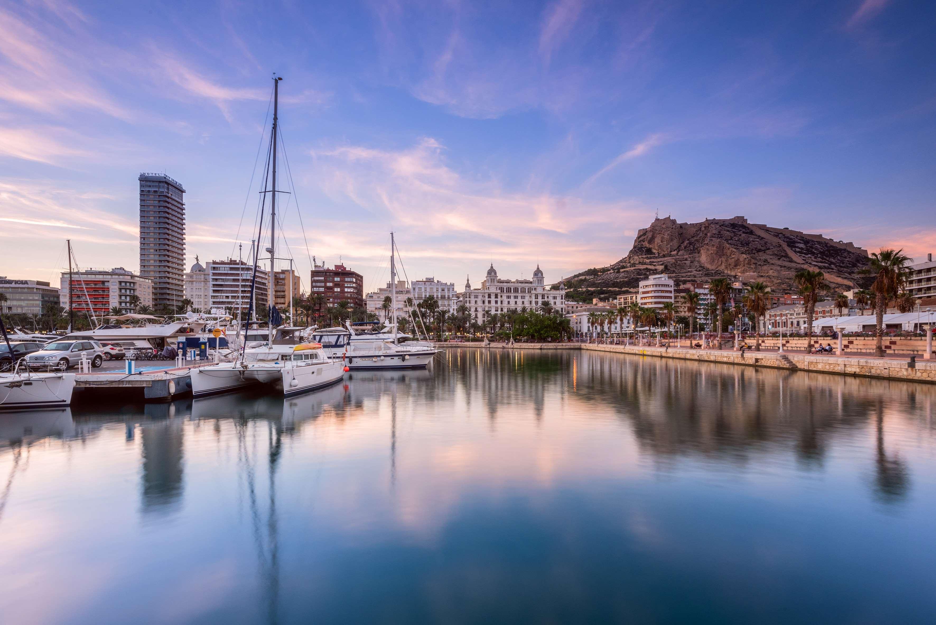 Hotel Alicante Gran Sol, Affiliated By Melia Exterior photo